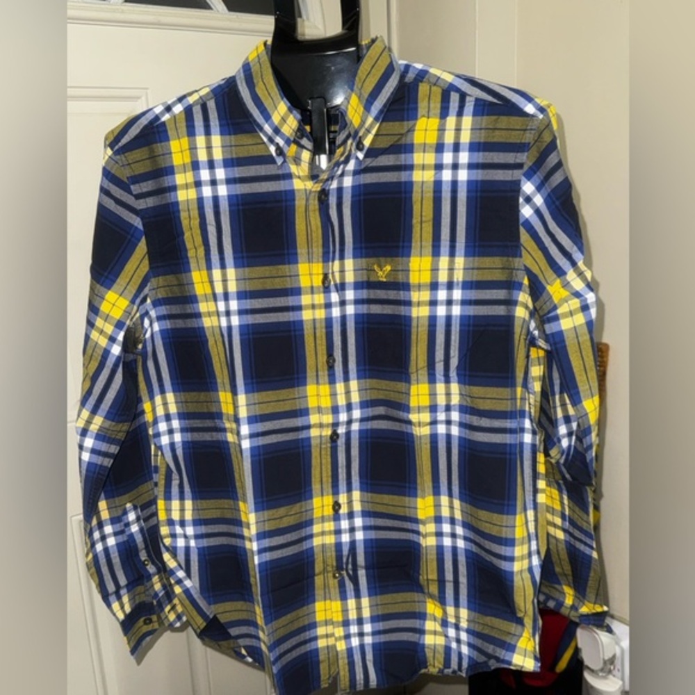 American Eagle Outfitters I Men's Plaid Button-Down Shirt I Size M I Classic Fit